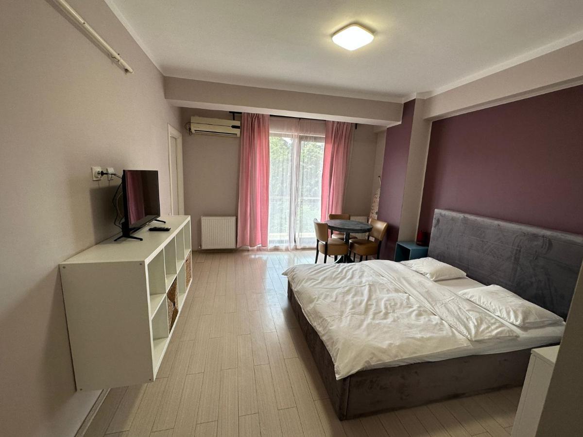 Central Studio Vitan Mall Бухарест Экстерьер фото