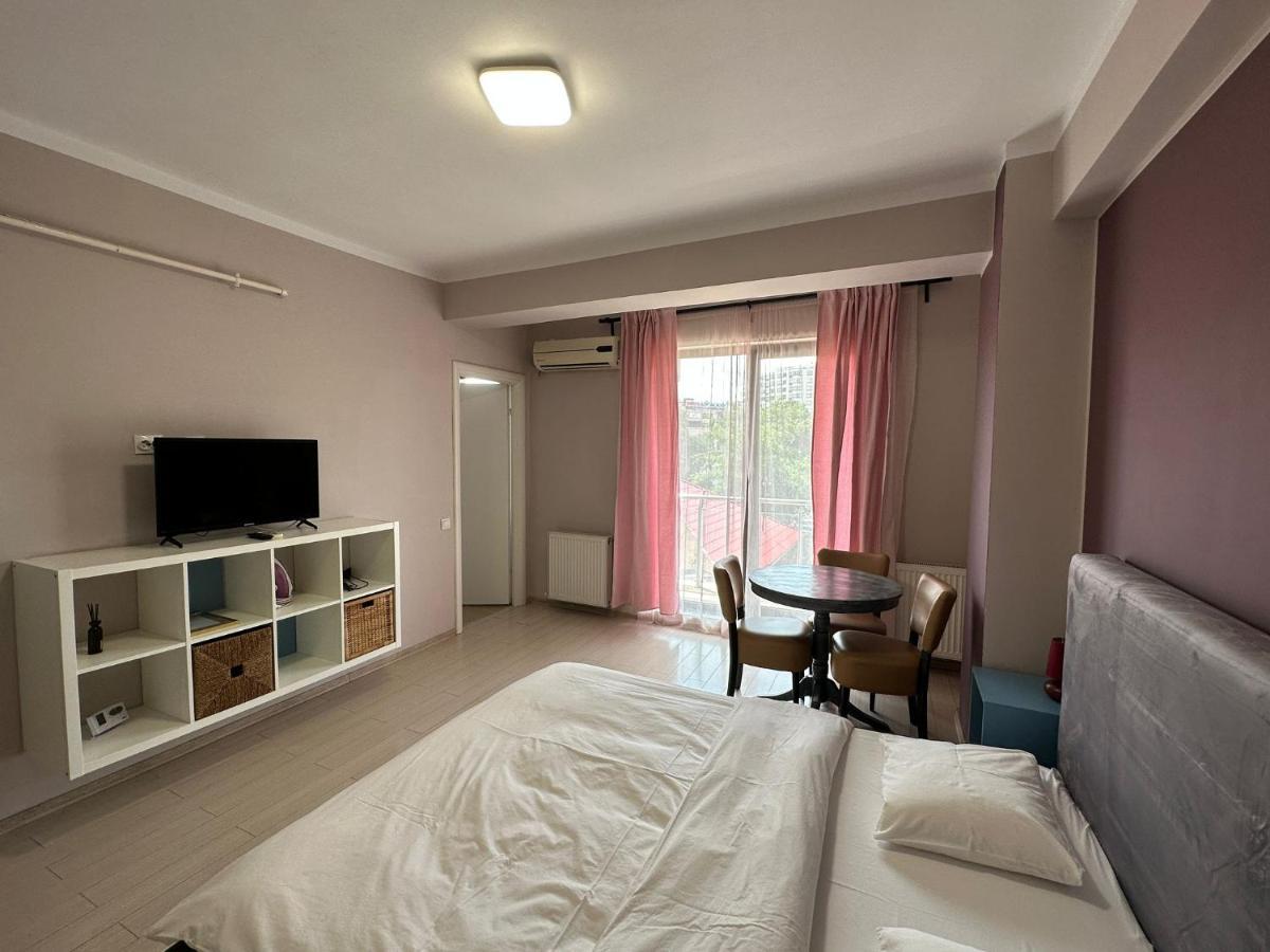 Central Studio Vitan Mall Бухарест Экстерьер фото
